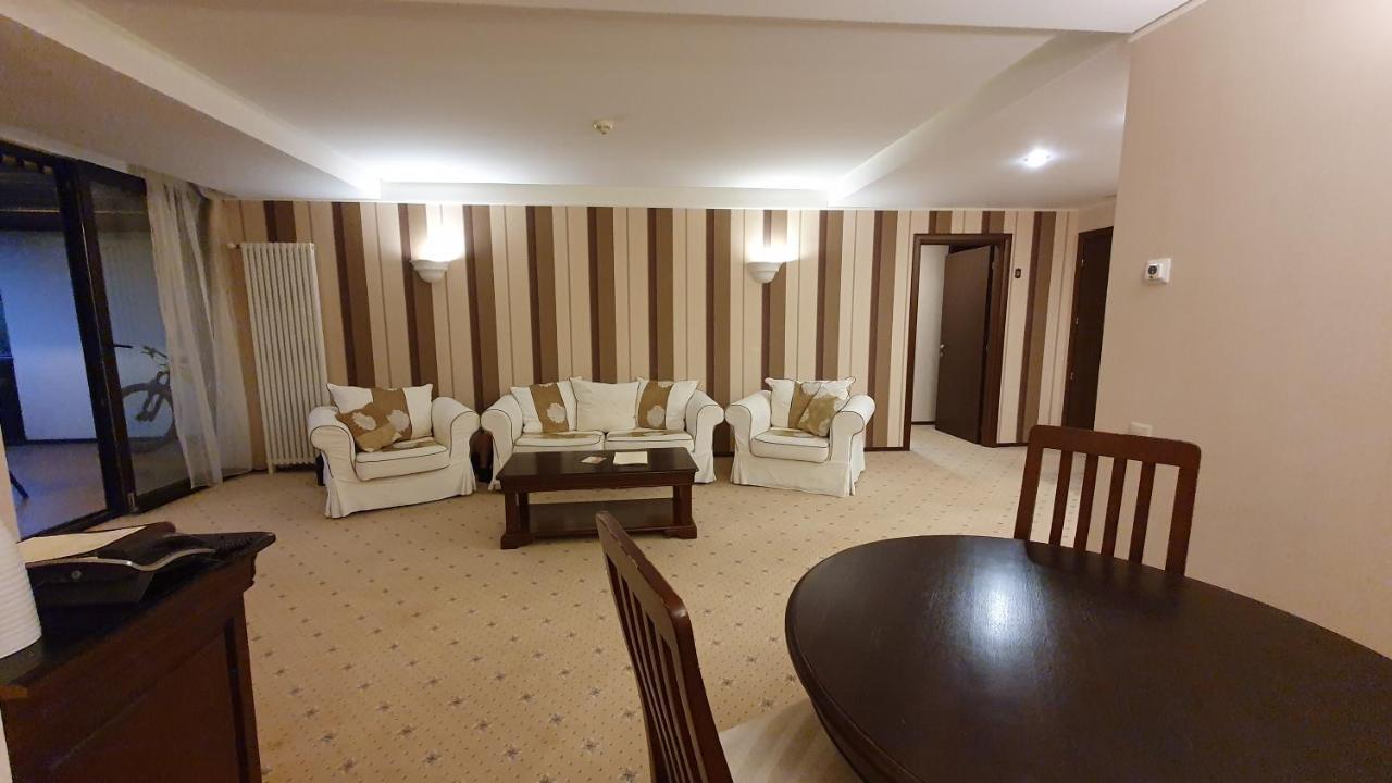 Apartament 2706 Alpin Resort, Etaj 7, Пояна Брашов Екстериор снимка