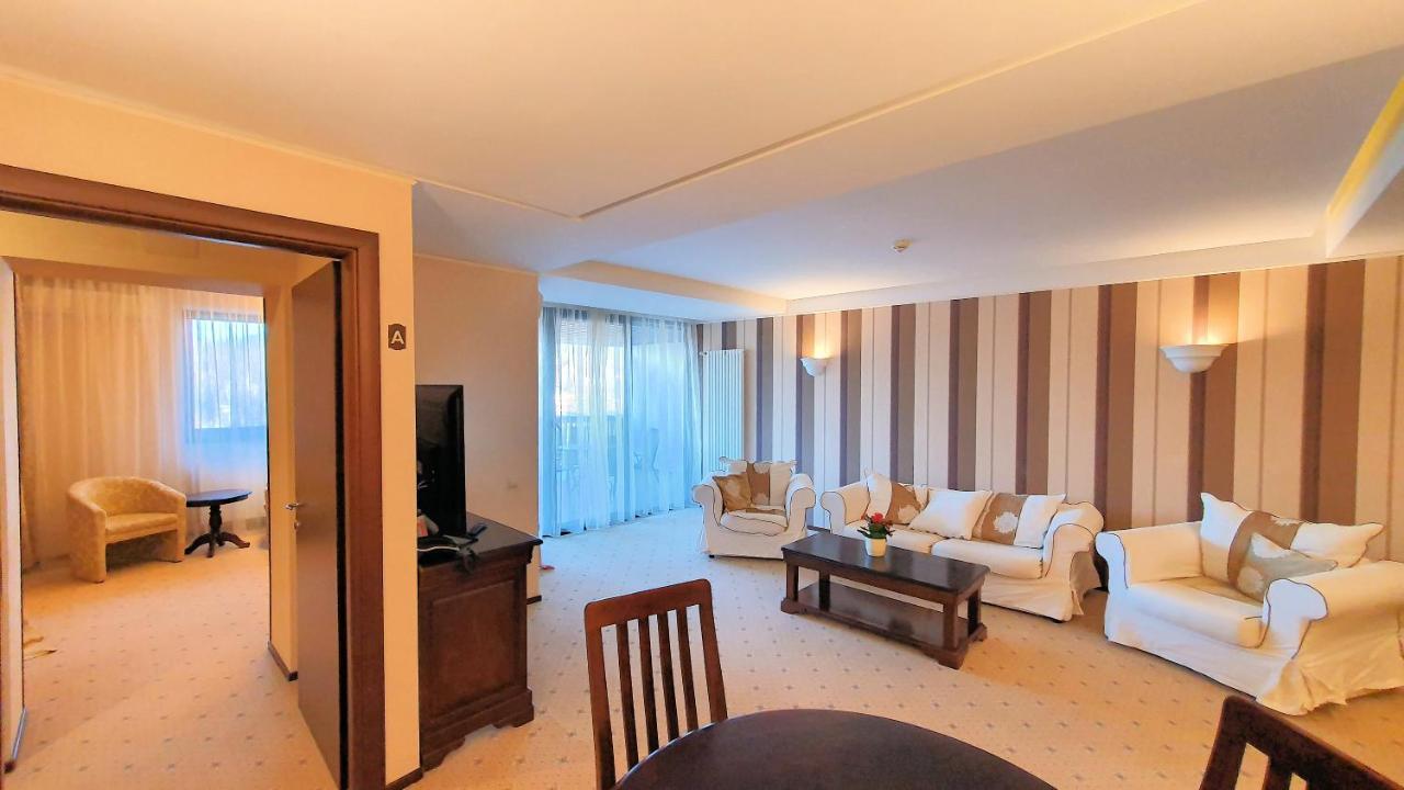 Apartament 2706 Alpin Resort, Etaj 7, Пояна Брашов Екстериор снимка