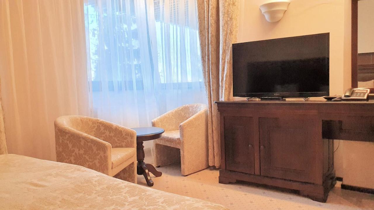 Apartament 2706 Alpin Resort, Etaj 7, Пояна Брашов Екстериор снимка