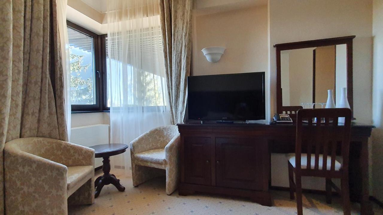 Apartament 2706 Alpin Resort, Etaj 7, Пояна Брашов Екстериор снимка